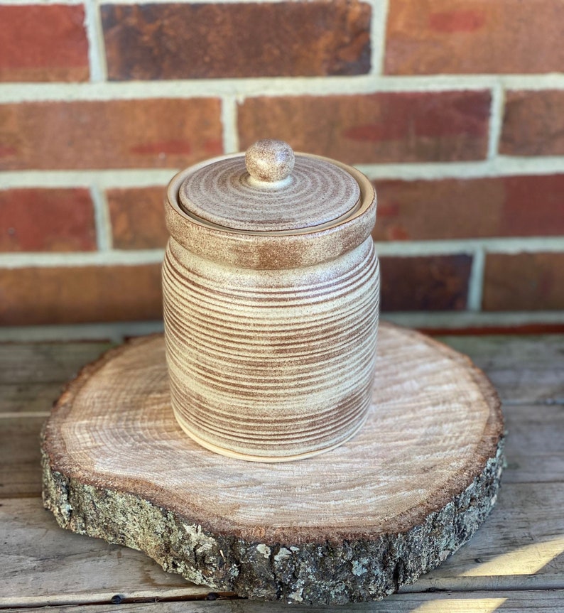 Small Stoneware Canister Pecan