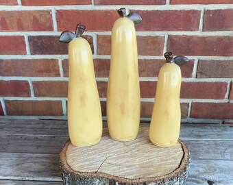 Stoneware Pear Set