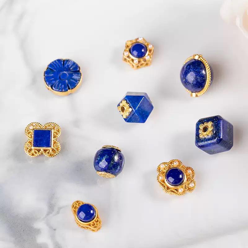 Natural Lapis Lazuli Four-leaf Clover Planet Bead, Cube Bead, Old
