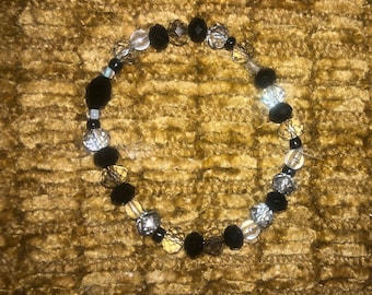 Glass beaded bracelet