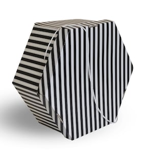 Hat storage box. Large. 4 colour options Black & White