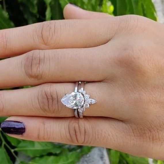 Pear Shape Diamond Wedding Set - 257C0GAADFVWG-WS-1.25 – Galleria Fine  Jewelry