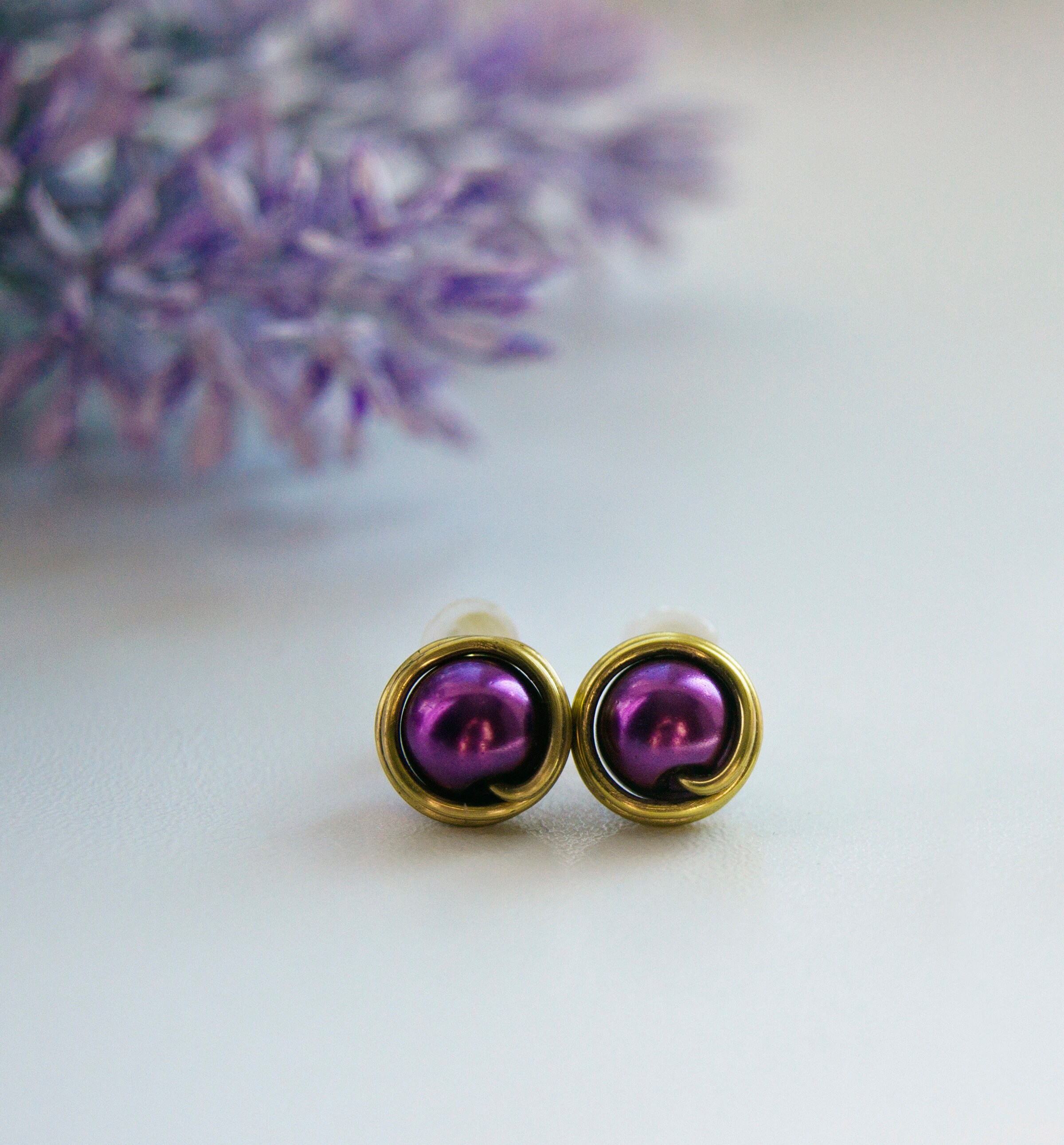 Purple stud earrings Dark purple studs Small pearl Etsy