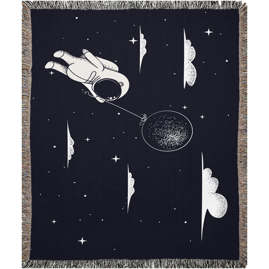 Astronauta juguetón con globo flotando en el espacio Manta Etsy España