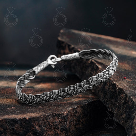 Hand silver bracelet deals