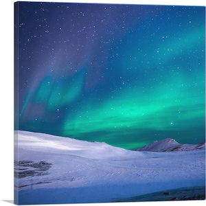 ARTCANVAS North Aurora Sky Square Canvas Art Print