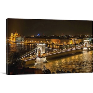 ARTCANVAS Budapest Capital of Hungary Chain Bridge And Parliament Night View Canvas Art Print