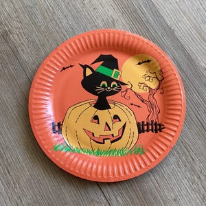 Vintage Halloween, Halloween Paper Plate, Black Cat, Jack O Lantern, JOL, New Old stock, NOS, Halloween Party, 7 Inches, Halloween Decor
