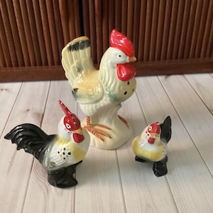 Vintage Keramik Hühnerfiguren, Huhn Shaker, Bauernhaus Küche, Vintage Küche, Landhühner, Mid Century, Japan, 1960er Jahre Bild 1