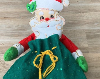 Vintage Felt Applique Santa Claus, Bucilla Christmas Kit, Tissue Box Cover, Sequins, Christmas Decor, Handmade, 1990s