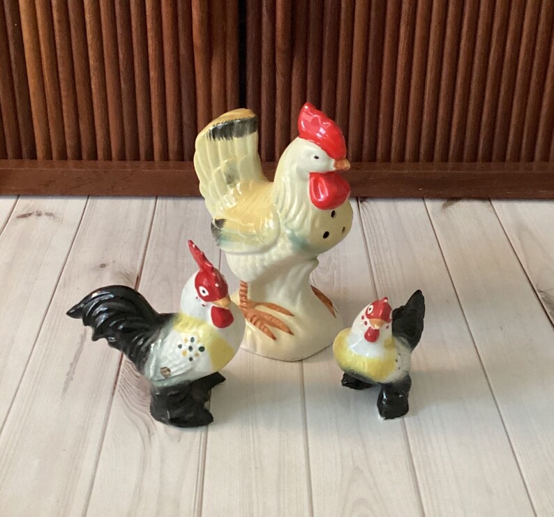 Vintage Keramik Hühnerfiguren, Huhn Shaker, Bauernhaus Küche, Vintage Küche, Landhühner, Mid Century, Japan, 1960er Jahre Bild 2