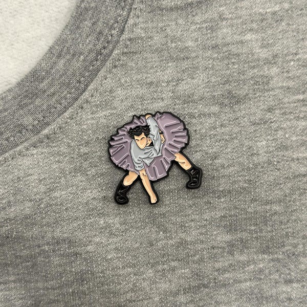 Ace Ventura Pet Detective Pin - Ray Finkle - Laces Out - Jim Carrey Comedy