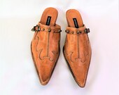 Vintage Cowboy Leather Mules Caramel Leather Mules Pointed Toe Slip On Block Heel Shoes Open heels Slippers Size 36 Made in Italy