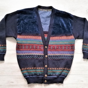 Vintage Coogi Style Strickjacke: 90er Jahre Grandpa Strickpullover, Grösse Medium