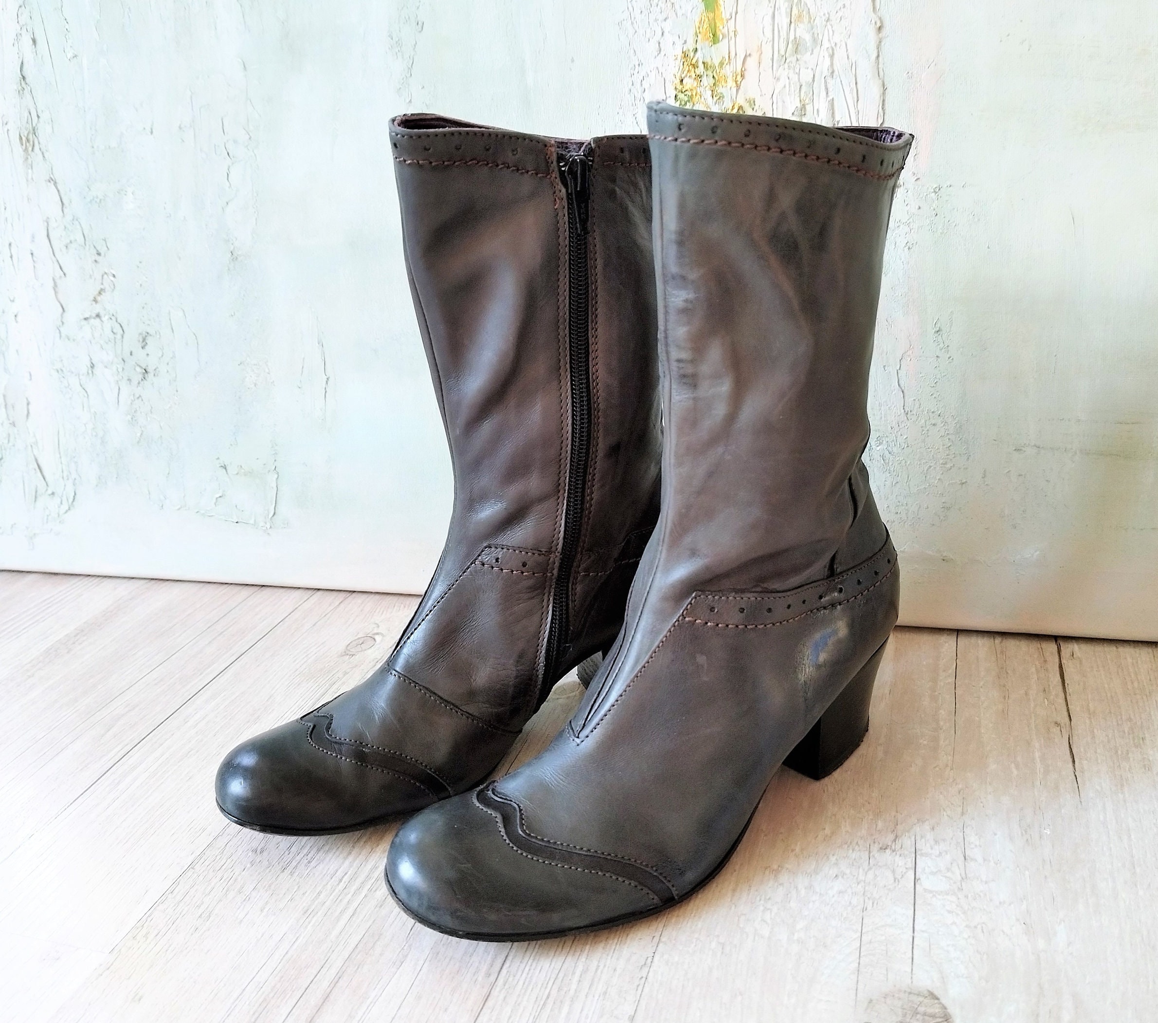 Gray leather boots sale