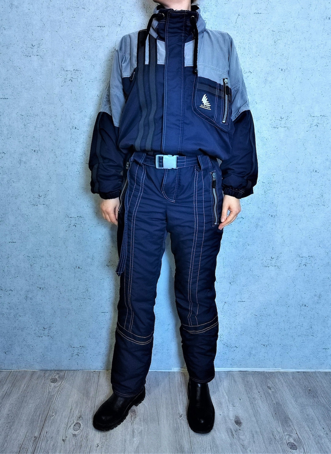 Vintage One Piece Ski Suit Men Size Medium LUHTA Navy Blue Gray Colorblock Winter Full Ski Suite