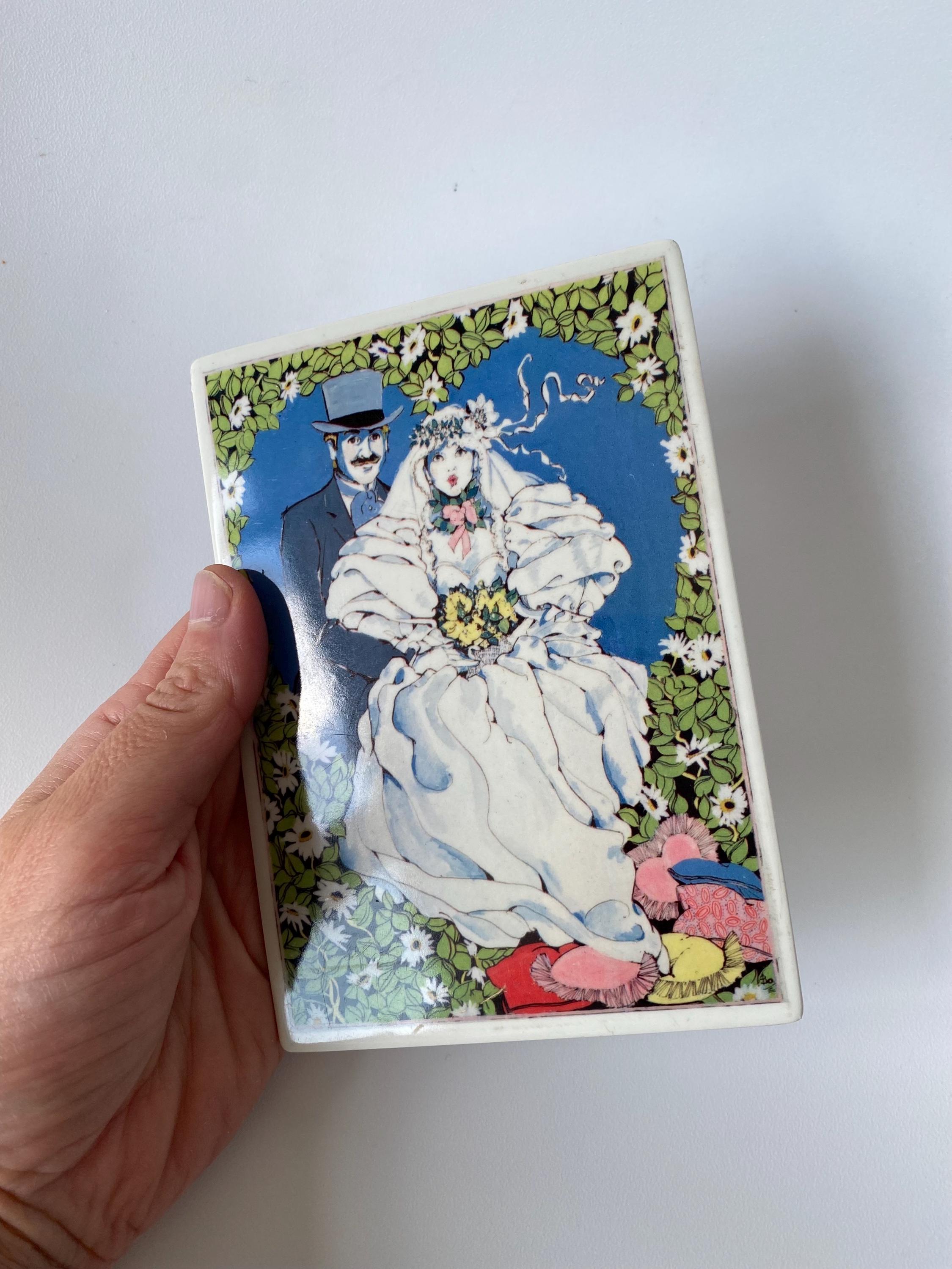 himee Villeroy & Boch ギャランティカード付 Vintage Villeroy & Boch Porcelain Postcard: Bride and Groom