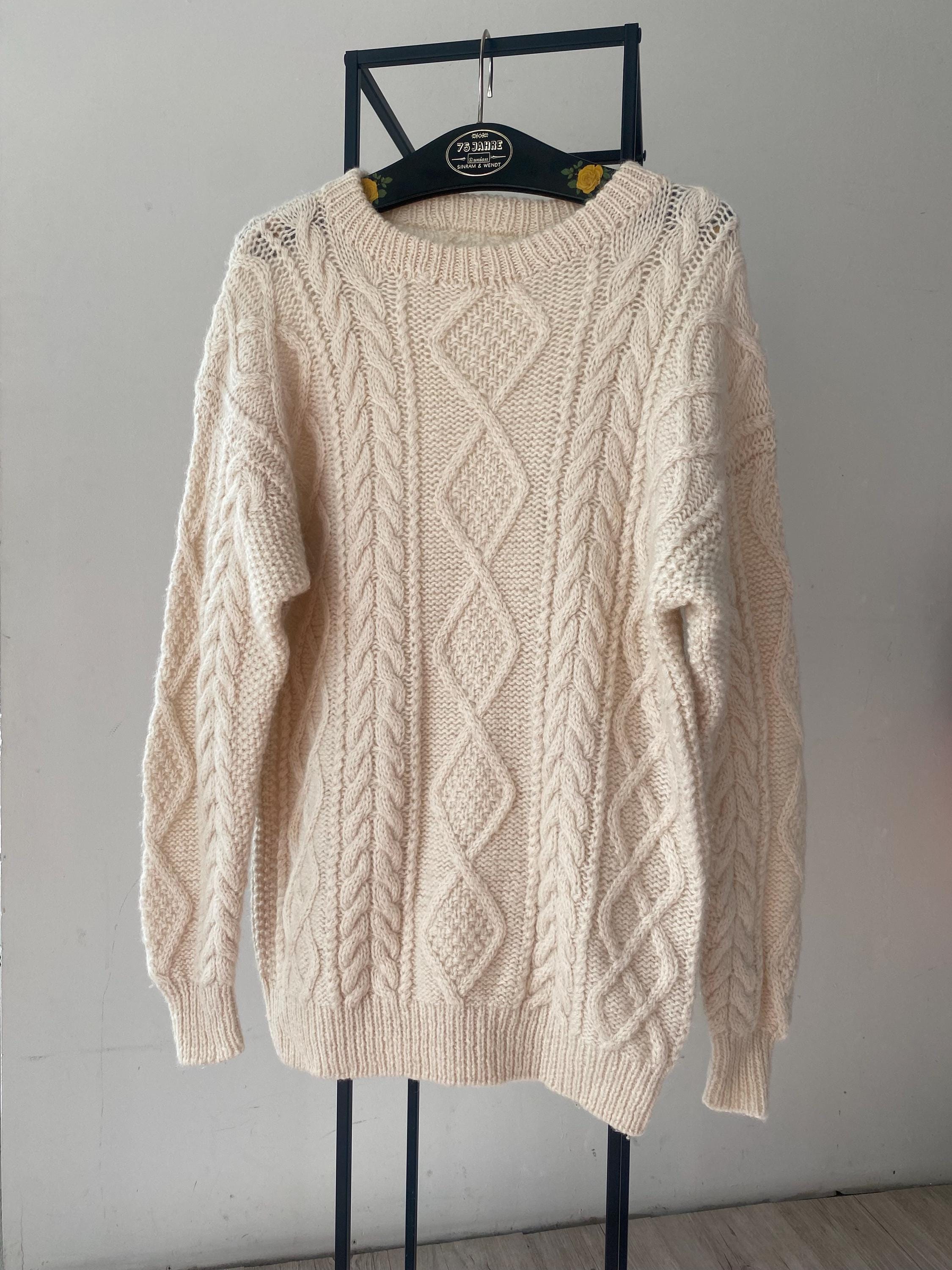 F.DOM vintage cable over knit Free Two Tone Cable Sweater Pattern