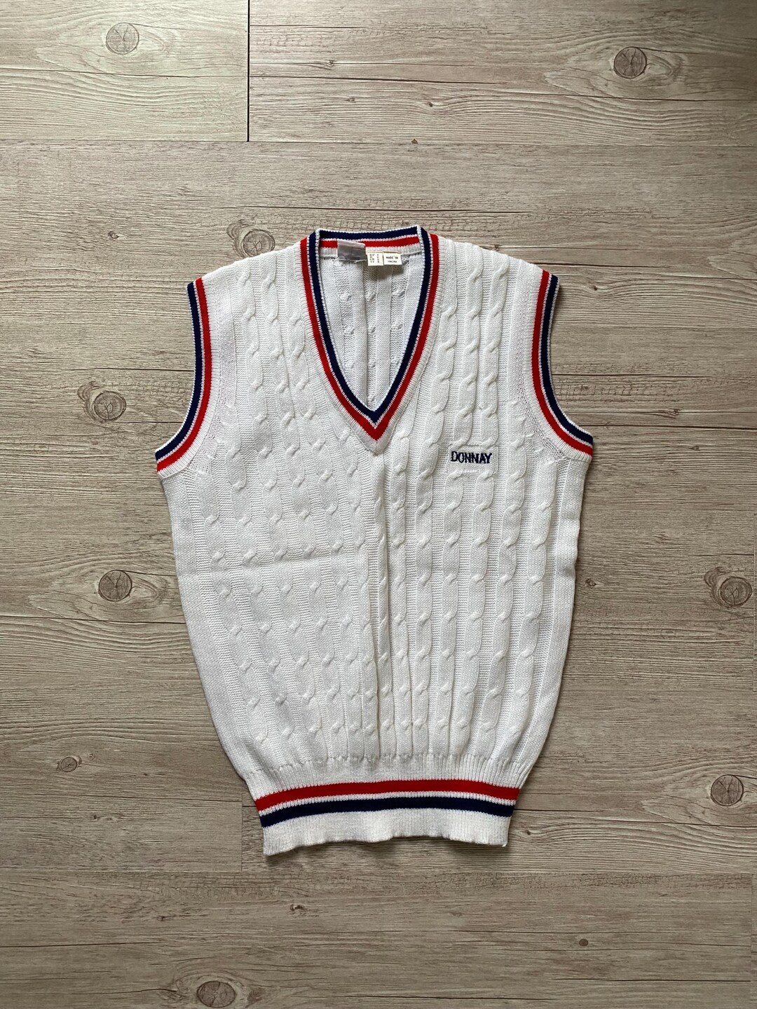 Vintage Cable Knit Sweater Vest: White Preppy Style, Size