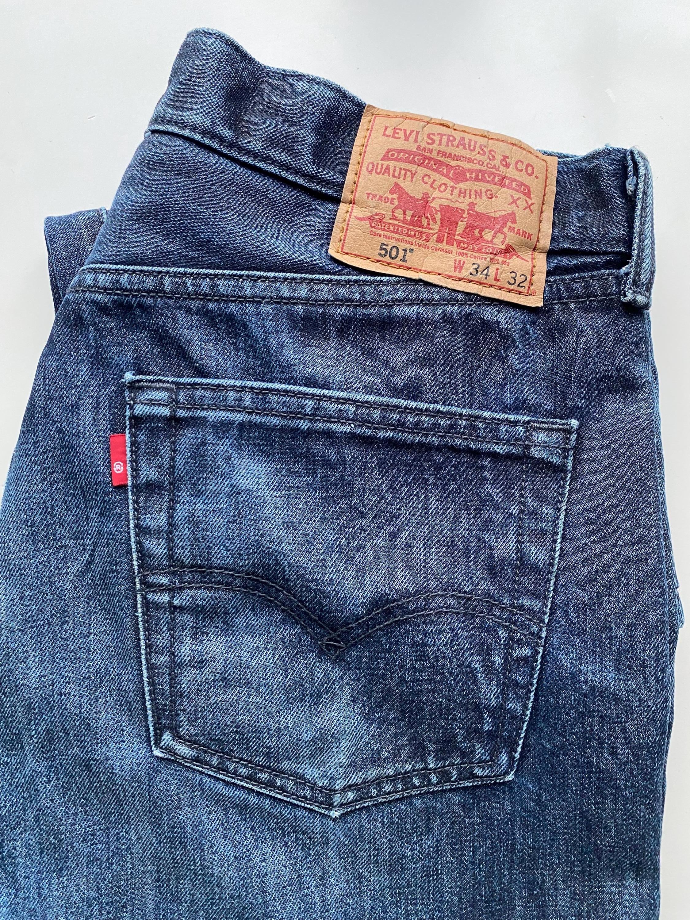 Vintagelevi's 501 Jeans: Dark Wash Denim, Button Fly W34 Shortened