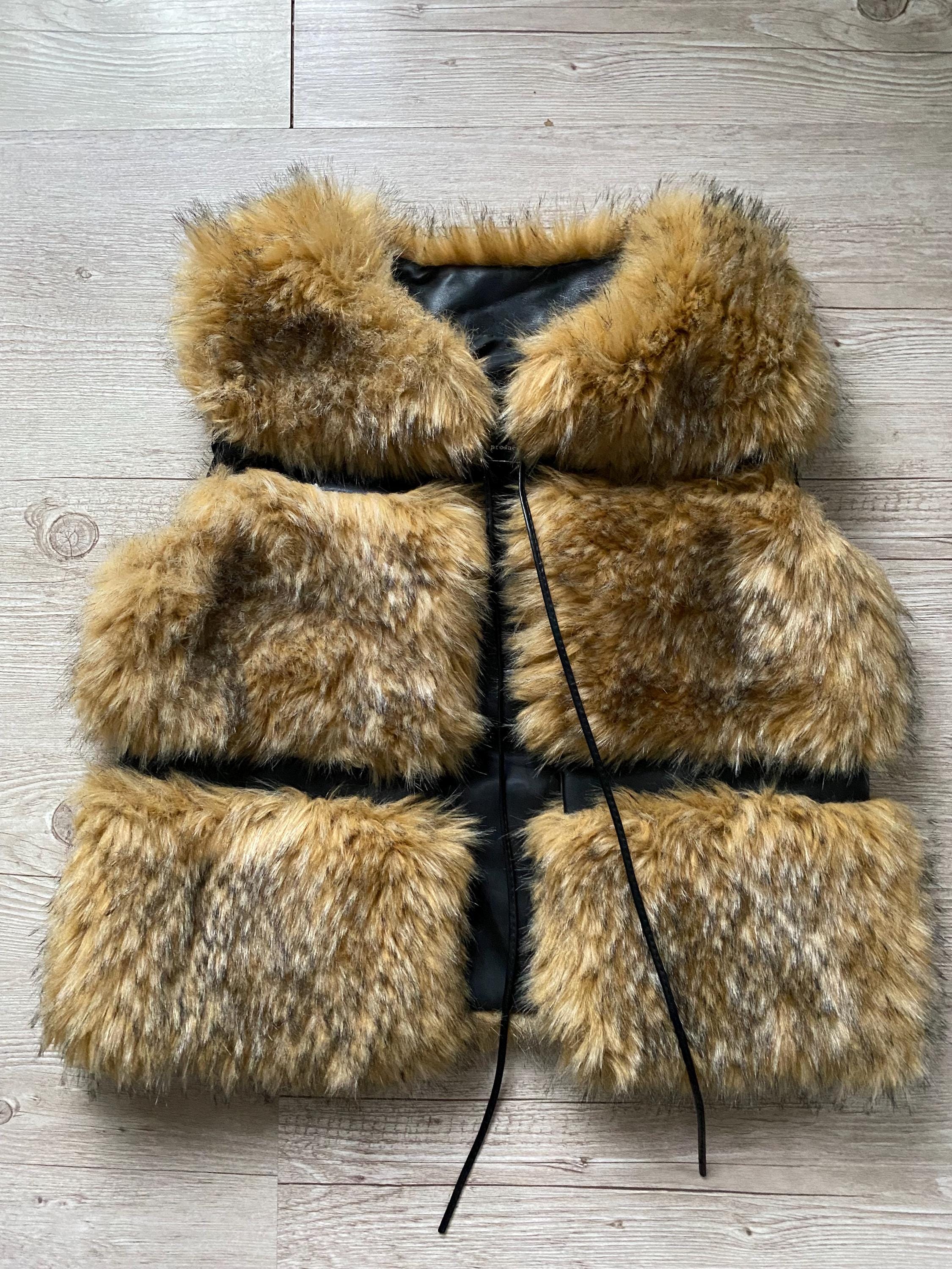 ヴィンテージブラウンフェイクファーベスト：ノースリーブファー 