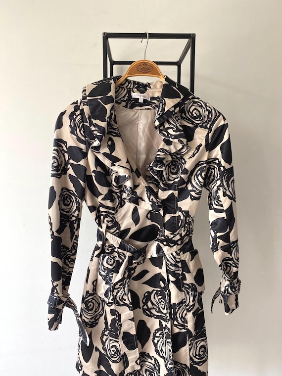 Y2K Floral Trench Coat: Vintage Ruffle Collar Silky Overcoat, Size Small
