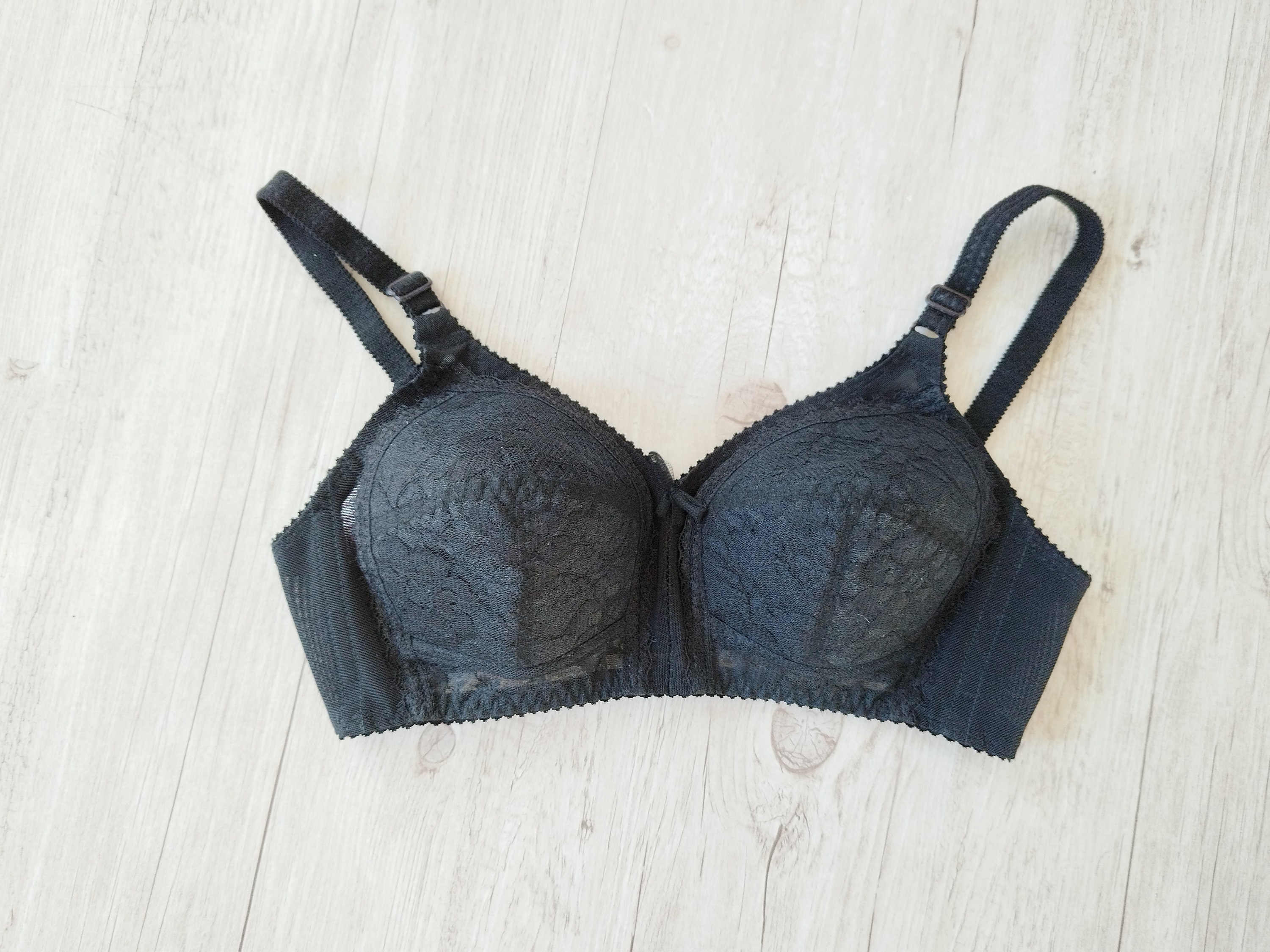 Second Hand Lingerie -  Canada