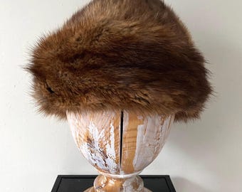 Bonnet Vintage En Véritable Fourrure De Vison Noir - Taille M, Occasion Mais Stylé !
