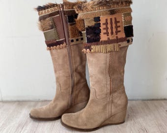 Suède kniehoge sleehak: boho tribal patchwork, VS 6/EU 37