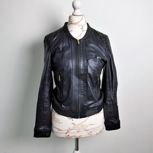 Black Leather Bomber Jacket Women Quilted Genuine Leather Crop Jacket Zip Up Blazer Size Small / Medium Women Clothing