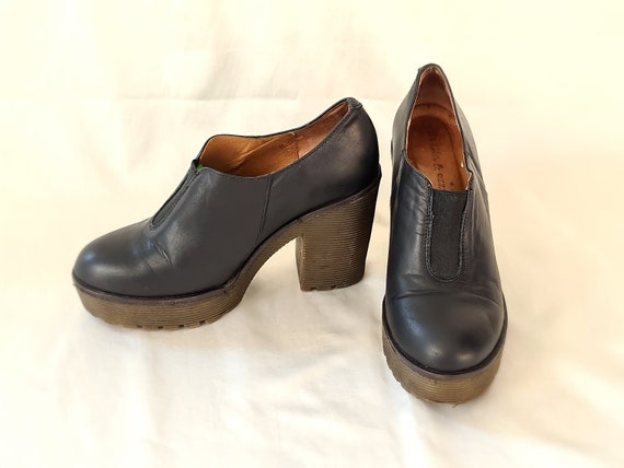 deena black leather platform booties