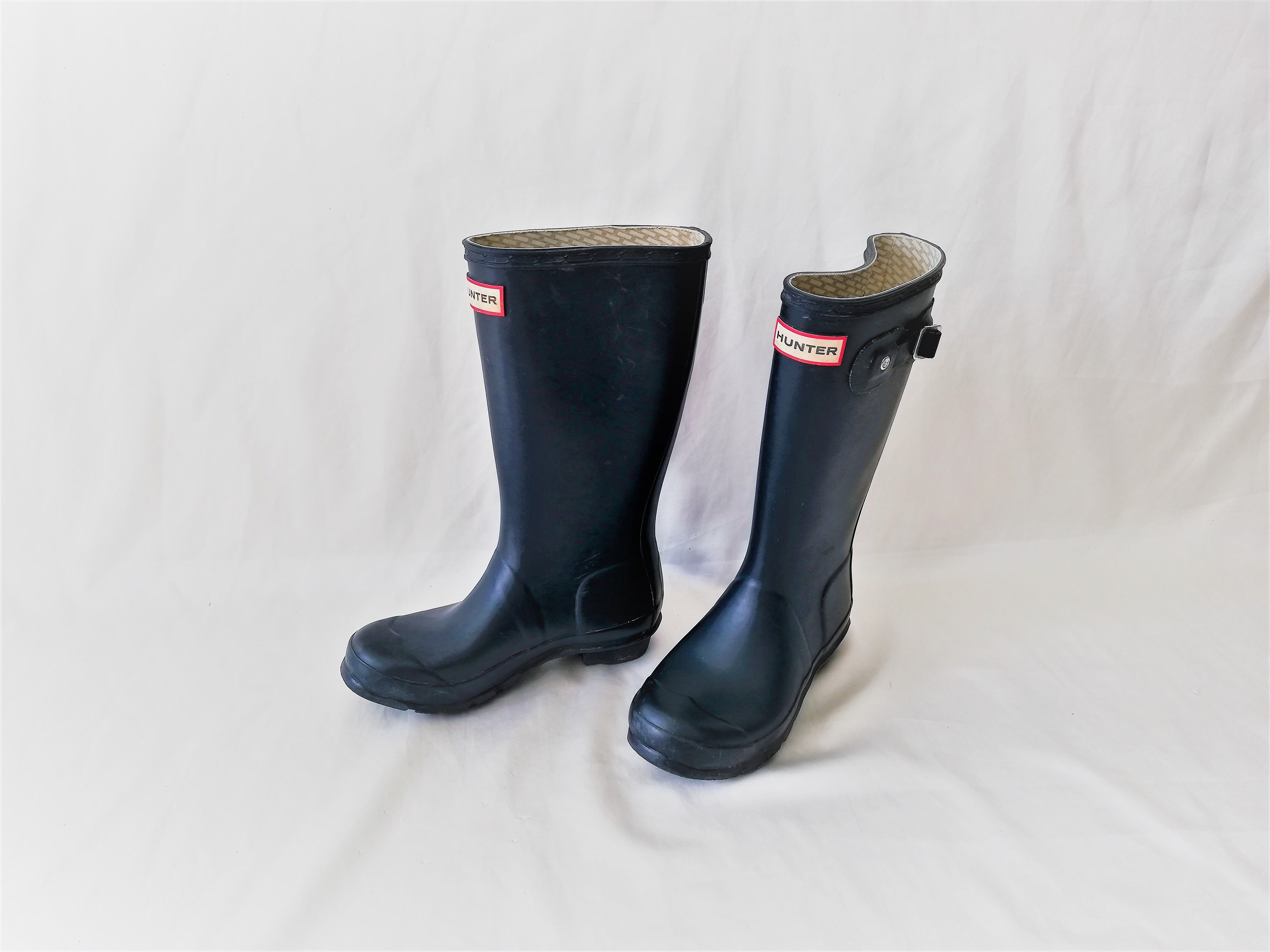 Navy blue shop hunter boots