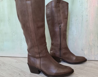 Vintage Whiskey Braune Reitstiefel Damen Echtleder Knielange Abgerundete Kappe Blockabsatz Stiefel Größe US 7 UK 5 EU 37.5 Vintage Kleidung