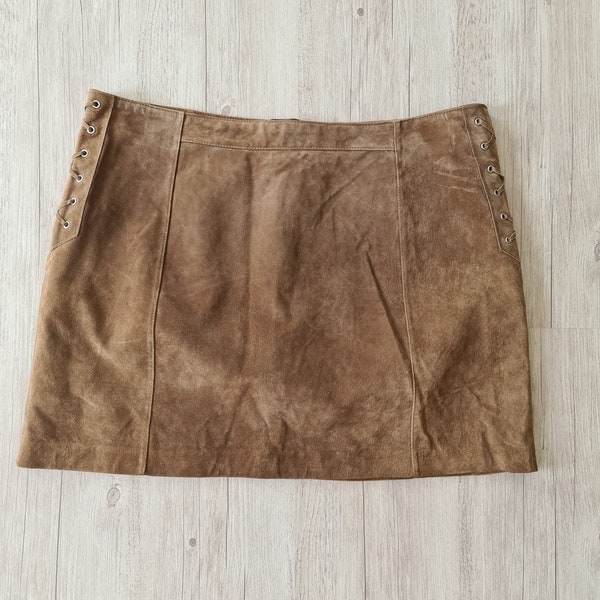 Brown Suede Skirt Women Y2K Caramel Brown Suede Leather Skirt Hippie Boho Festival Country Lace up Skirts Size Large / XL Vintage Clothing