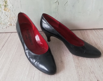 Suela Roja Zapatos De Yves Saint Laurent Zapatos Vintage Yves Saint Laurent  De Piel Negra Con Tacón Y