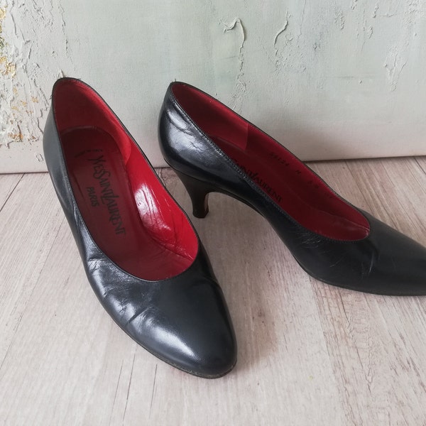 Leather Stiletto Pumps Yves Saint Laurent leather pumps Black Red Inside Genuine Leather shoes Size EU 35.5 / US 5.5 / UK 2.5 Made in Italy