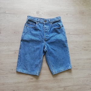 Vintage Denim Boyfriend Shorts Medium Stone Wash Denim High Waist shorts Size S Middle length denim shorts Vintage Clothing 80s 90s