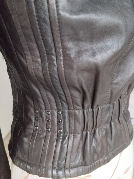 Dark Brown Leather Jacket Women 90s Shabby Style … - image 10