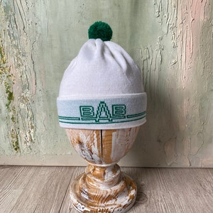 Vintage weiß gestrickte Skimütze: Schwedische Winter Bommelmütze