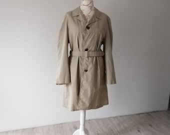 Trench ceinturé vintage Beige Trench coat Hommes LUHTA Duster Coat Rain Coat Spring Overcoat Made in Finland Taille Medium vintage Vêtements