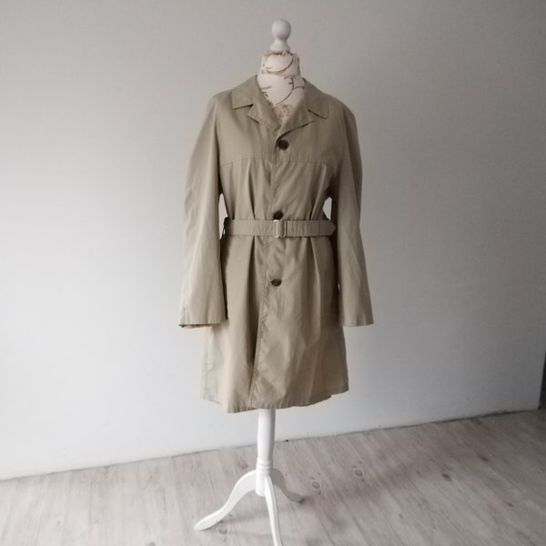 Trench ceinturé vintage Beige Trench coat Hommes LUHTA Duster Coat Rain Coat Spring Overcoat Made in Finland Taille Medium vintage Vêtements