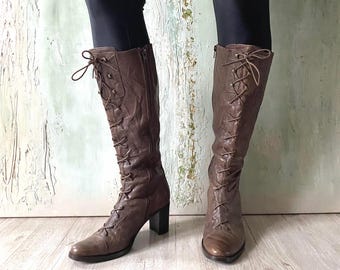Vintage Braune Schnürschuhe Runde Zehen Stiefel zerknitterte Echtleder Boho Stiefel Größe EU 39.5 / US 8.5 / UK 6.5 Vintage Kleidung