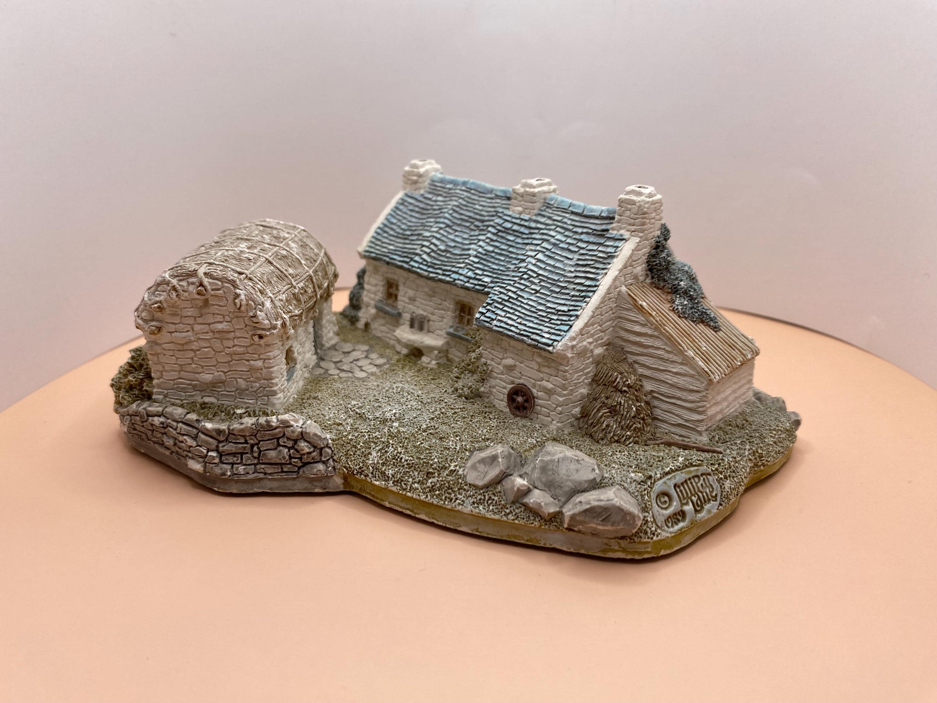Vintage Lilliput Lane 