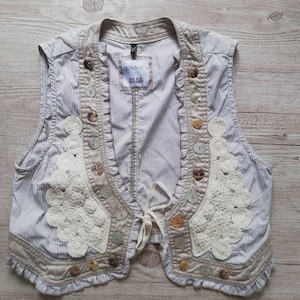 Vintage Boho Vest Top Womens Fringe Vest Summer Vest Waistcoat Vest Size Small Embroidered Stripped  Folklore Vest Vintage clothing Womens