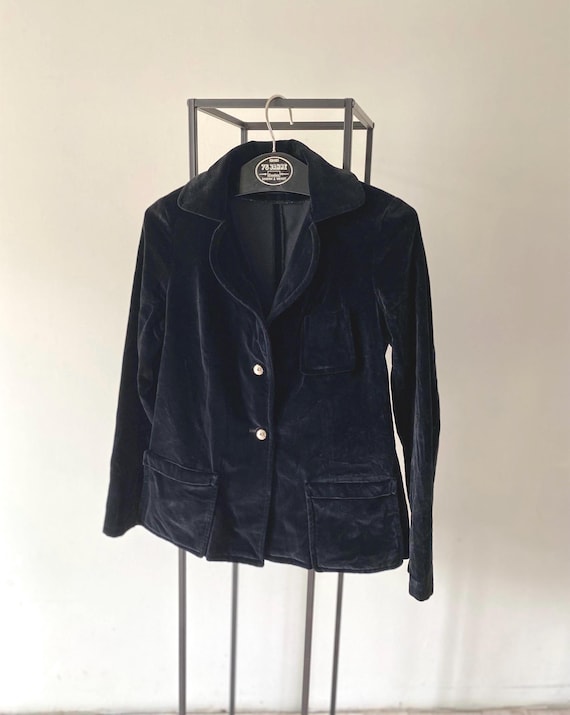 black dress jacket ladies a menswear Vintage Black Velvet Blazer: Women's