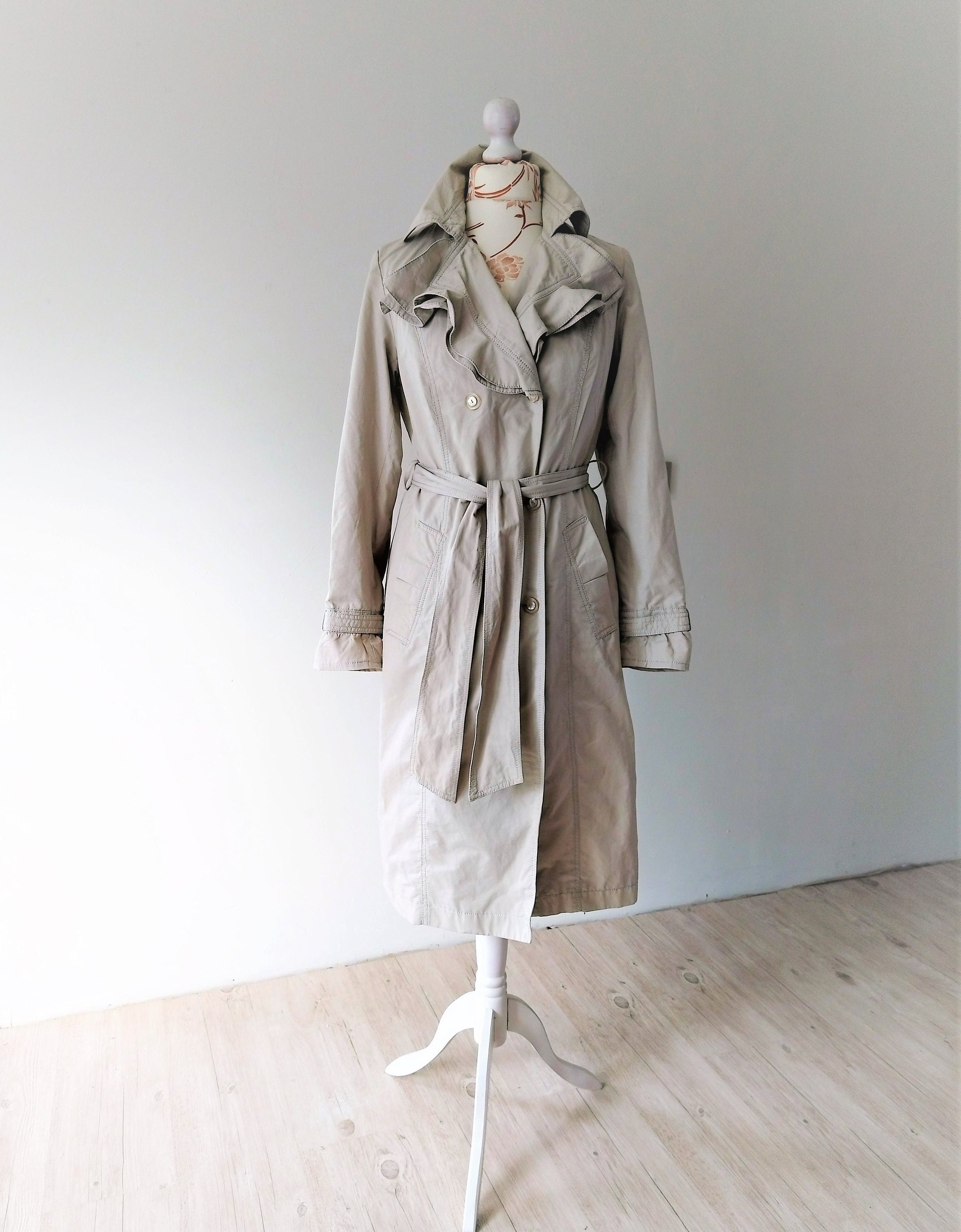 VegavintageFinds Vintage Reversible Trench Coat/ Raincoat