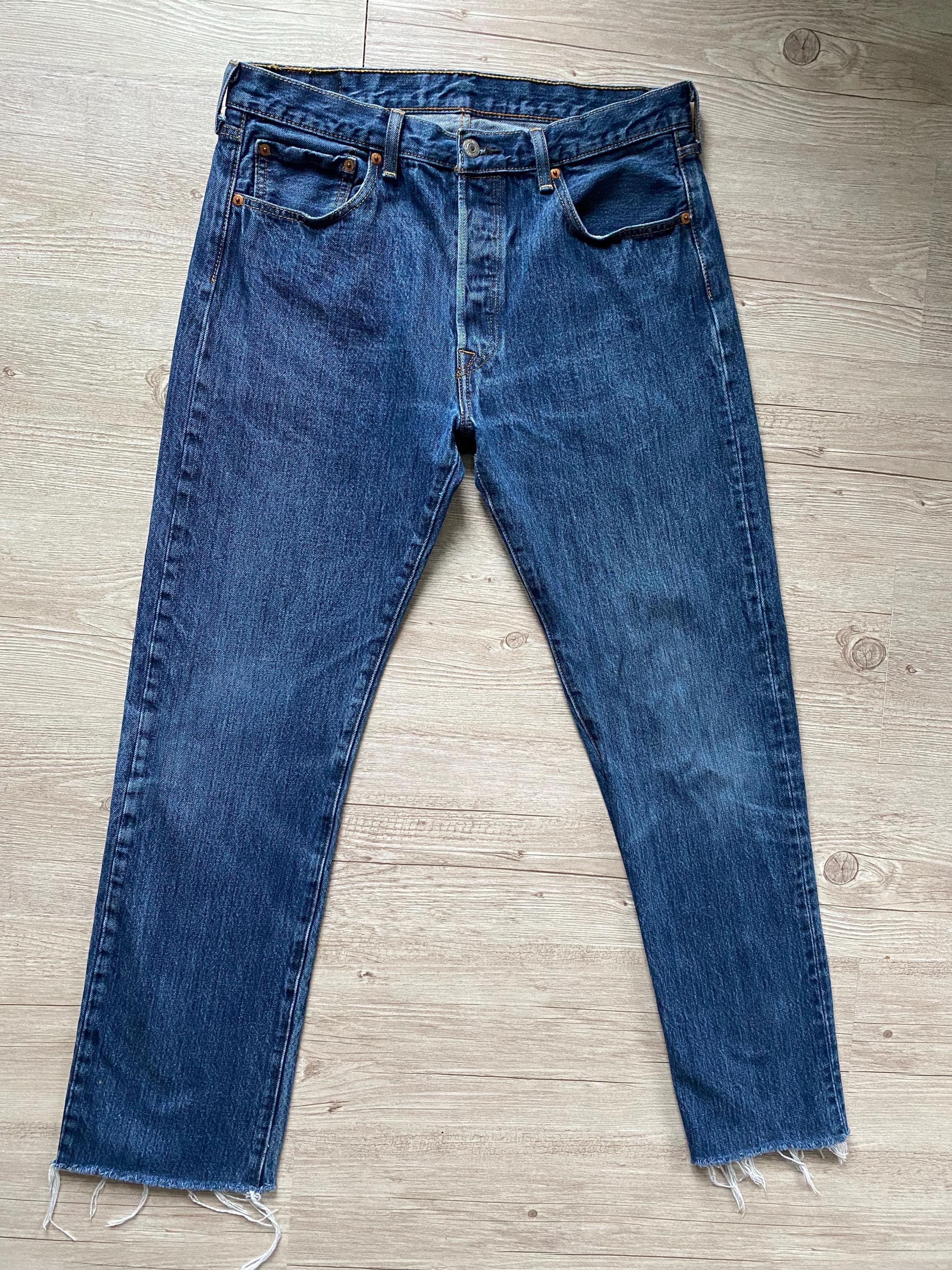 Vintage Levi's 501 Jeans Men Button Fly Size W34 L30 IMPERFECTION