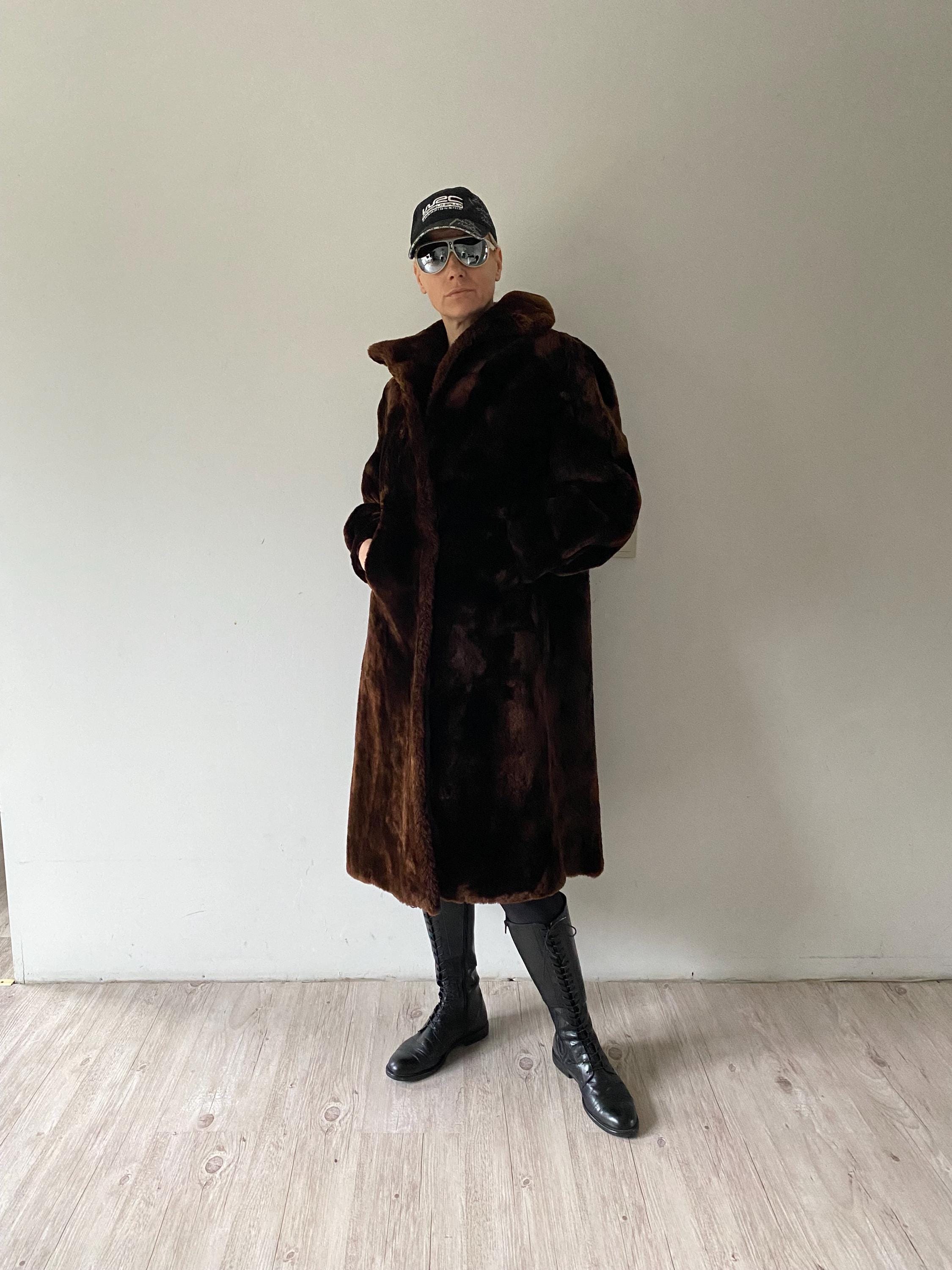 Vintage 70s Mouton Fur Coat: Brown Lamb Fur, Balloon Sleeves