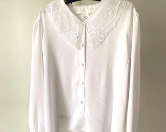 Blusa vintage de los años 80 con cuello de encaje: Camisa romántica de poliéster de manga larga