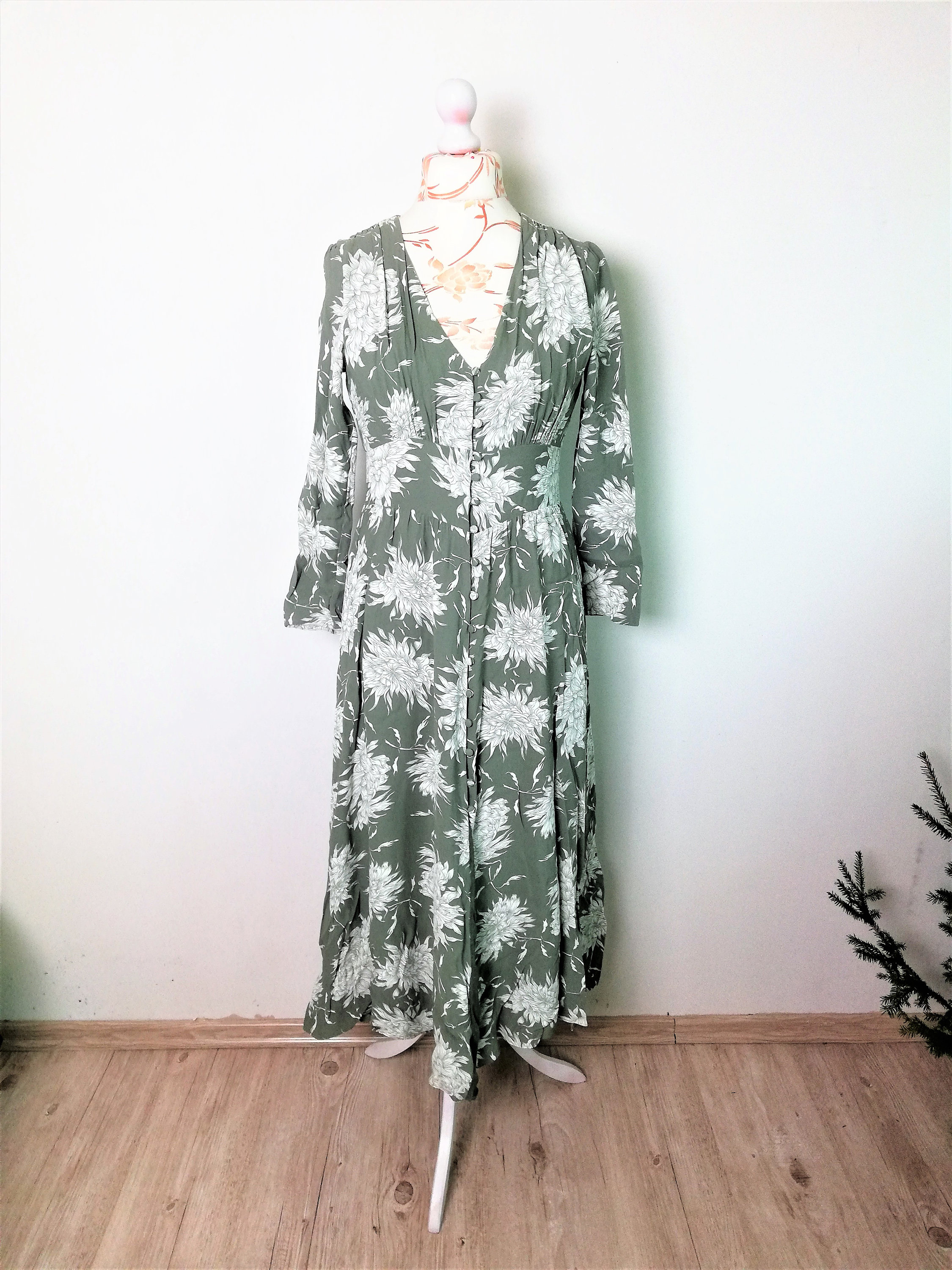 slim fit dress slacks MASSIMO DUTTI. Long green dress T.40  Hibuy market